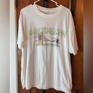 American Eagle Outfitters White T-Shirt